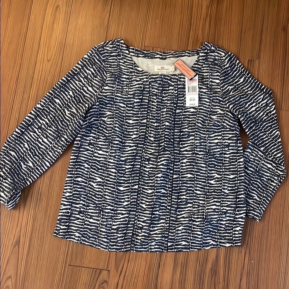 Vineyard Vines Blue and White Abstract Blouse